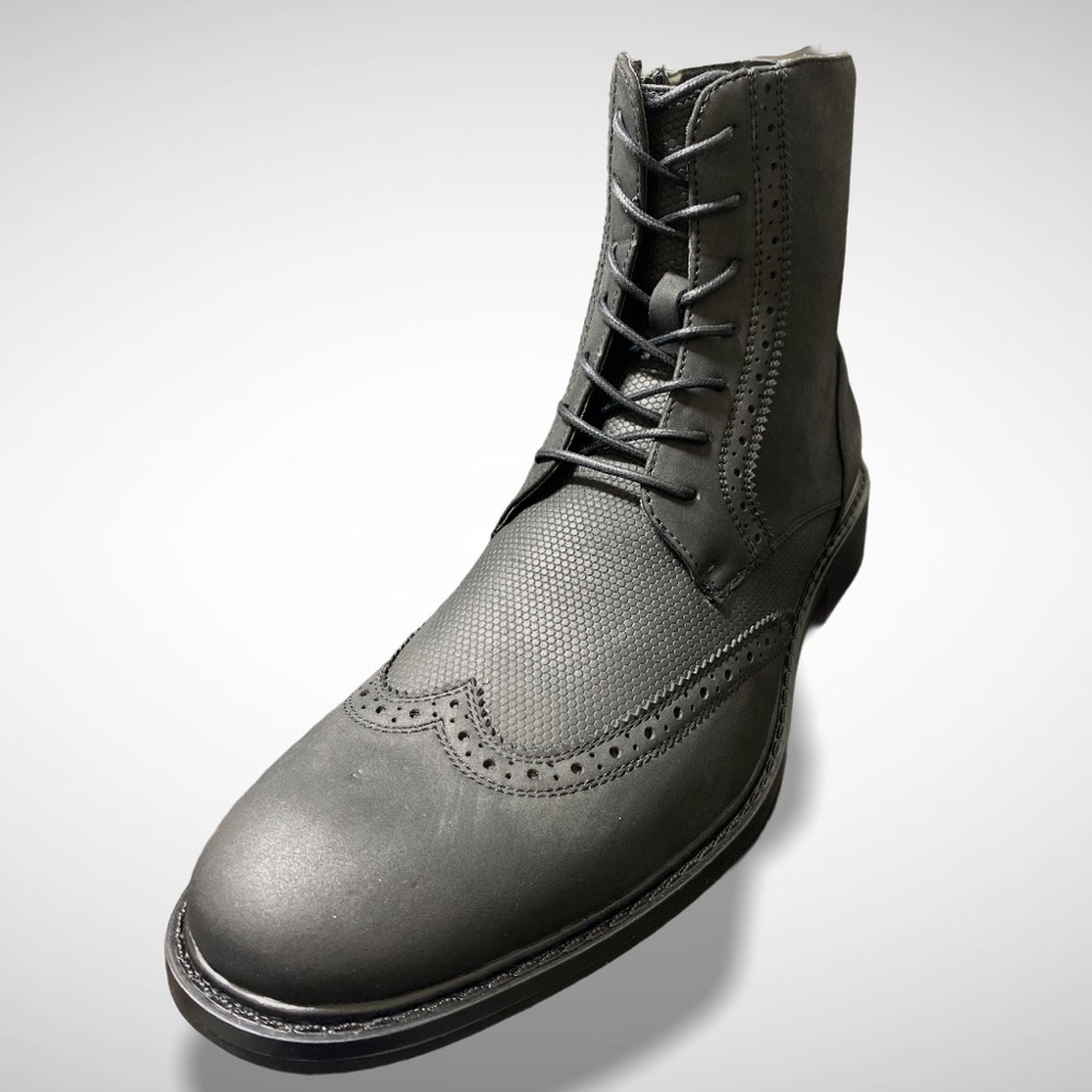 UNLISTED BY KENNETH COLE BUZZER TEXTURED BOOTS